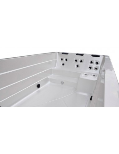 Swimspa para hacer nado a contracorriente modelo Eleganza